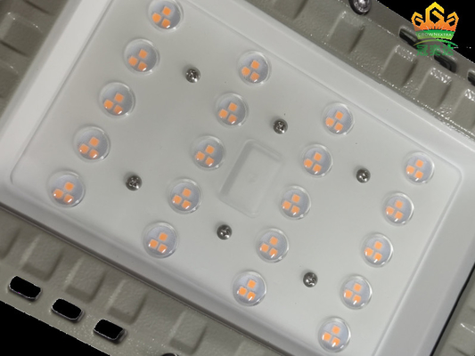 140lm/w パワー LED 安全照明装置 ガスオイル 石油化学 工場 鉱山