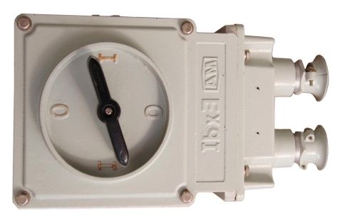 BHZ51 防爆スイッチ 220VAC 10A-100A 壁掛け 危険エリア