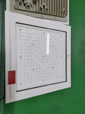 120° ビームアングル 爆発防止LED 洪水照明 100-250W 石油化学工業用