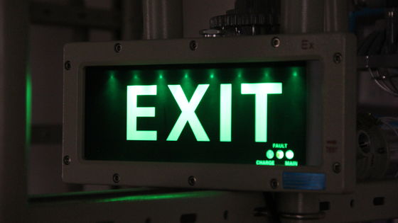 防水型アルミ合金 IP66 防爆 LED 緊急警告灯 CE ATEX 3W 防爆 LED 出口信号灯