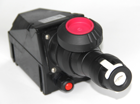 16A 32A 63A GRP 防爆電源ソケット 220VAC 防腐 4ピン
