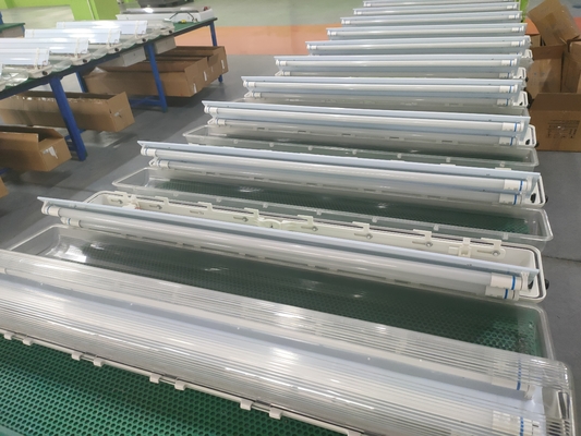 ATEX 1200mm 長さ 2*18w ダブルチューブ 防爆LED線形ライト