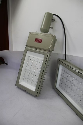 100W 130lm/W 防爆 防水 屋外 防水 高硬さ 大規模 作業 工事 照明