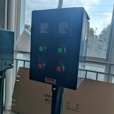 ATEX CNEX CXM シリーズ Ex D E IIC 認証済み 防火照明配送箱 IP66 保護 耐久性 アルミ 容器 危険地帯