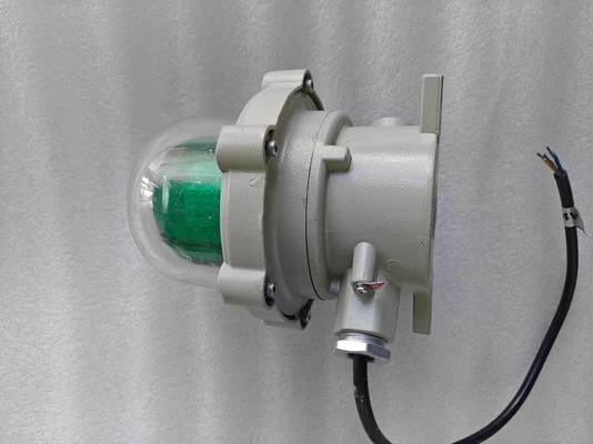 5-40W II 2 爆発防止指示灯 0.3s 瞬時に起動し,少なくともIP66保護