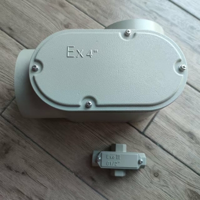 爆発防火スレッドボックス IP66 アルミの囲み 危険エリア 顧客ケーブル設定 G2