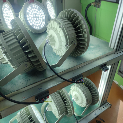 150W ATEX Div 1 防火防爆 LED 高湾照明 180lm/w, WF2 海洋および精製工場用