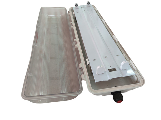 産業用爆発防止 IP66 直線LEDライト 危険地域用 防火ランプ WF2 100lm/w