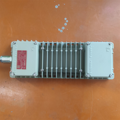 防爆LEDランプ 装置 RoHS ATEX IECEx 厳しい環境のための産業用ライト 200Watt 295V