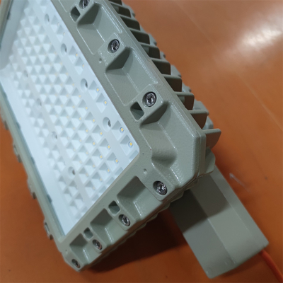 効率 150lm/w 危険な場所 危険な環境のためのLEDアテックスフロードライト