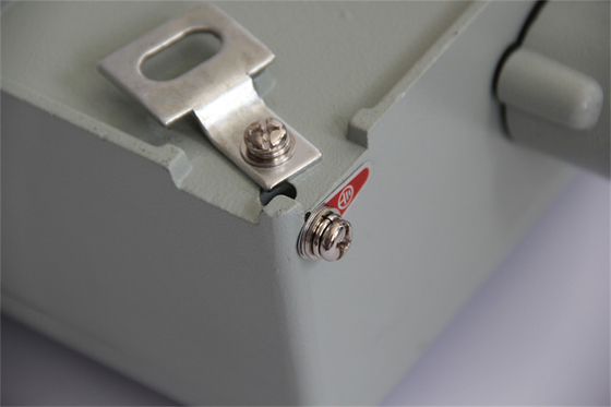 ATEX 防爆制御ステーション 囲み 危険地帯のための工業制御パネル1 防火ライト 10A AC220v