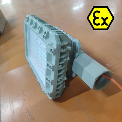 EX d ATEX LED 防爆四角光 4000K EPC 産業用照明用 IP66 保護用 OEM 向け 50-250ワット