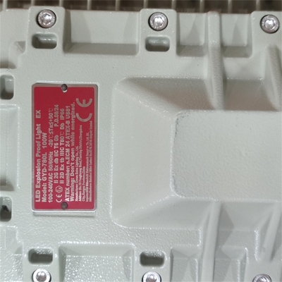 EX d ATEX LED 防爆四角光 4000K EPC 産業用照明用 IP66 保護用 OEM 向け 50-250ワット