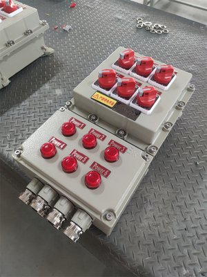 エネルギー効率の良いATEX 防爆制御ステーション 防火電気制御箱 220/380Vac G1/2", G3/4", G1, G1.1/4", G1.1/2", G2