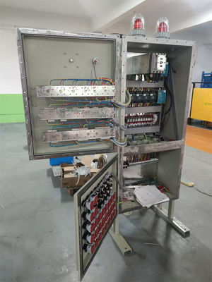 防爆・耐火制御盤：火災発生の可能性のある環境下で、人員と重要機器を保護