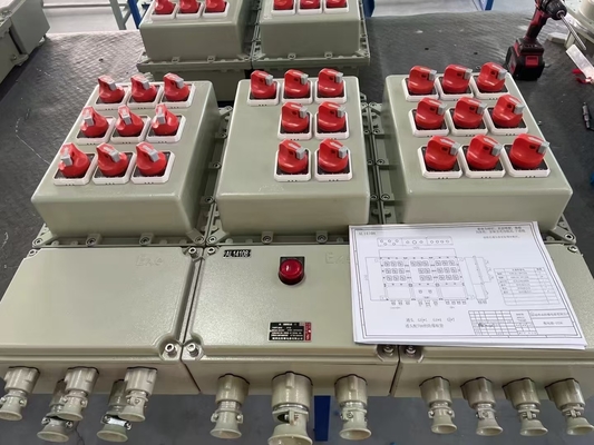 ATEX 防爆制御ステーション 220/380VAC 防火電気制御箱 複数のスレッドサイズ G1/2"〜G2