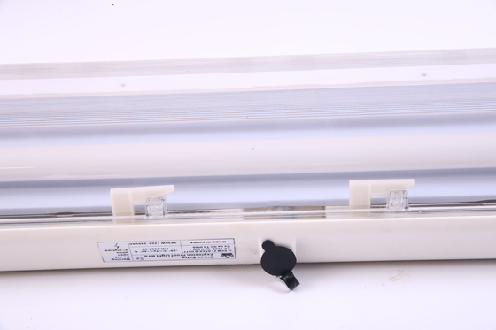 防爆 T8 LED チューブライト – 調光可能、6インチ/12インチ/18インチ/36インチ、6000K、危険区域向け防爆