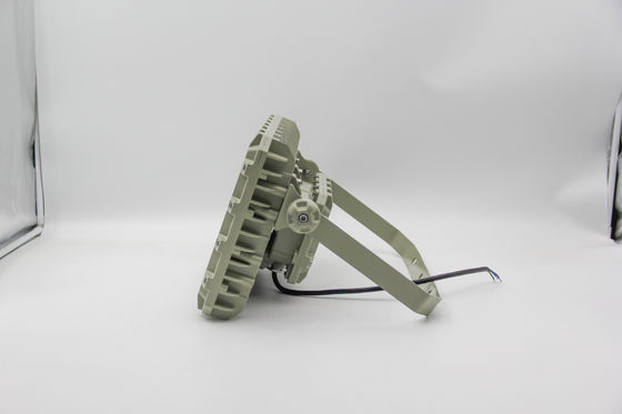 耐火LED洪水照明 省エネ,化学施設とオフショアプラットフォームのIP66評価