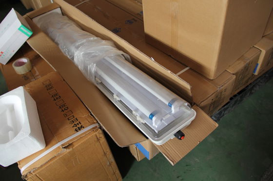 防爆型蛍光灯（ATEX 1200mm 600mm）発電所用