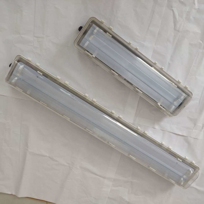ATEX IECEx CNEX 認証 防爆 LED リニアライト 危険場所 Zone 1 & Zone 2 用 - 省エネ 防水型 産業用照明 オイルガス化学環境向け