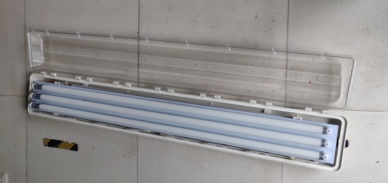 ATEX IECEx CNEX 認証 防爆 LED リニアライト 危険場所 Zone 1 & Zone 2 用 - 省エネ 防水型 産業用照明 オイルガス化学環境向け