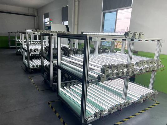 耐久性 ATEX 防爆 LED 線形灯具 100lm/w IP66 湿った環境 21 及び 22 ゾーン 耐腐食