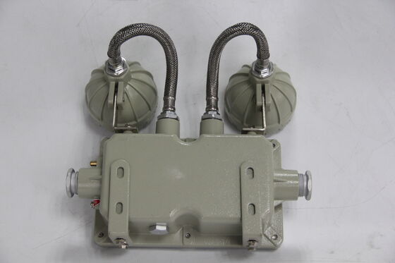 アルミニウム合金強化ガラス充電式220v IP66 LED非常口サイン 非常灯 3時間