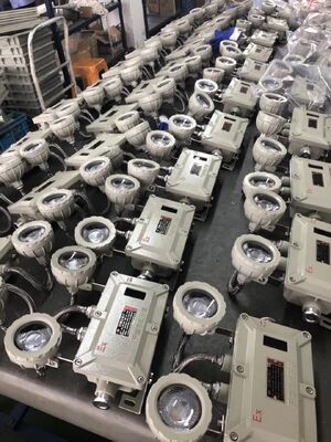 高品質LED照明 ATEX IP66 非常灯 充電式ダブルヘッドランプ 出口灯 危険区域1および2