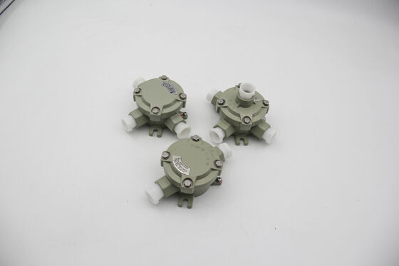 カスタムエンクロージャー IP66 防水 ATEX ジャンクションボックス エンクロージャー 難燃性電源 220V/380V 鋳造アルミニウム ジャンクションボックス