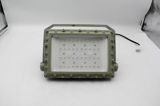 ATEX アルミニウム合金シェル Zone1,2 高出力 200W 240W LED 投光器 防爆 IP66 定格 6000-6500K OEM ODM