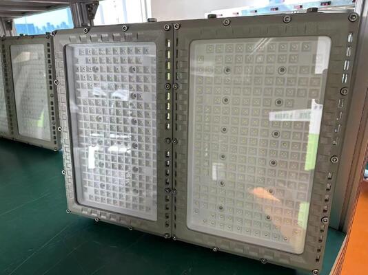 プロフェッショナル防爆型投光器 屋外用 安全照明 ゾーン1 ゾーン2用