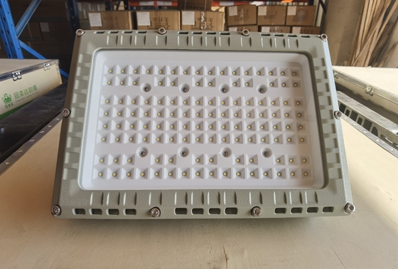 3000/400/5000/5700k CCT Ex nR eb mb 爆発防止LEDフロードライト AC100-277V 50/60hz電圧