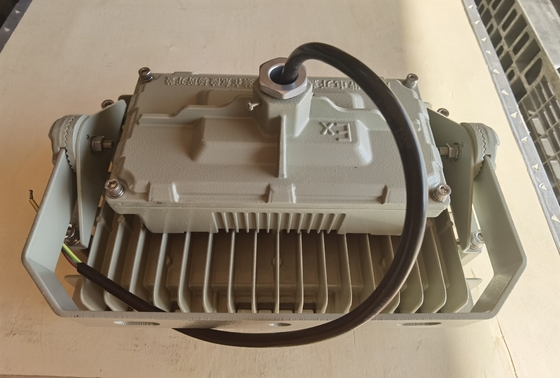 150w Ip66 と 130lumen / Watt 爆発防止 LED 洪水照明 ゾーン1,2&amp;ゾーン2122
